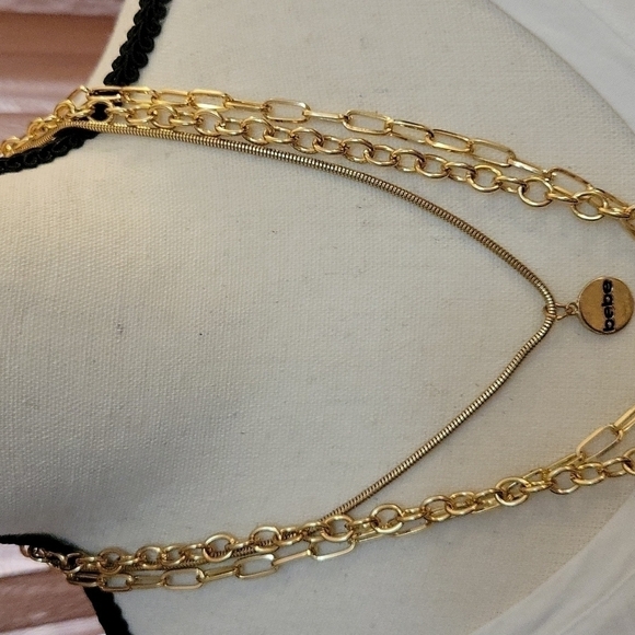 BEBE Goldtone Layered  Esclavage Rhinestone Charm Bling Chain Necklace - Picture 5 of 7